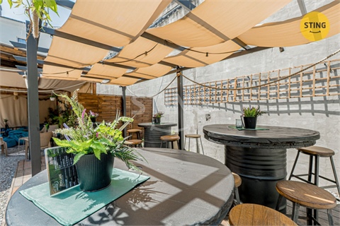 Prodej komerčního objektu, 84 m² 18