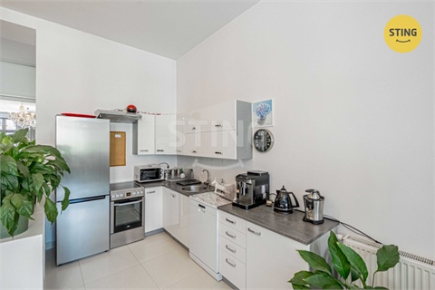 Prodej komerčního objektu, 84 m² - 20