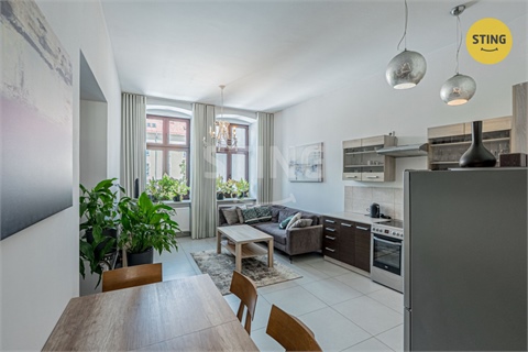Prodej komerčního objektu, 84 m² 24