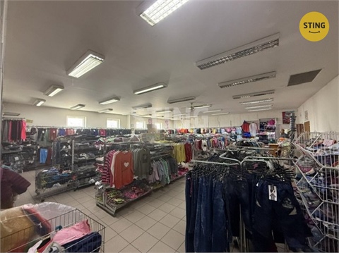 Pronájem obchodních prostor, 150 m² - 2