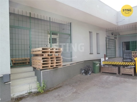 Prodej výrobního objektu, 555 m² - 16
