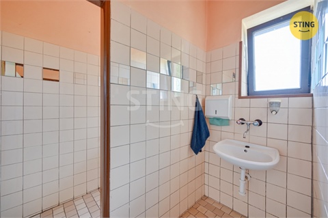 Prodej rodinného domu, 360 m² 12