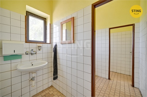 Prodej rodinného domu, 360 m² - 12