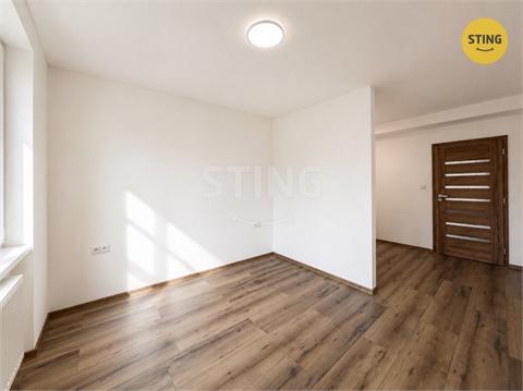 Pronájem bytu 2+1, 55 m² 12