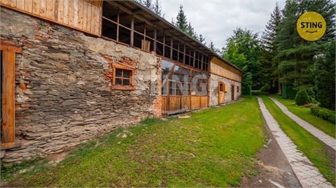 Prodej rodinného domu, 520 m² - 6