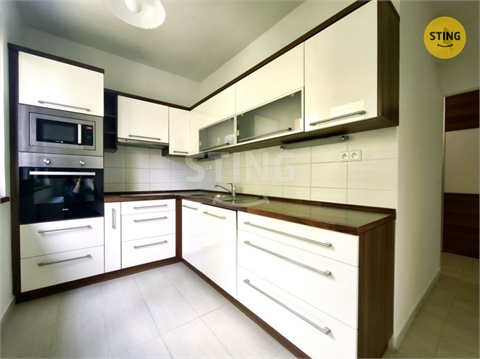 Pronájem bytu 3+1, 74 m² 0