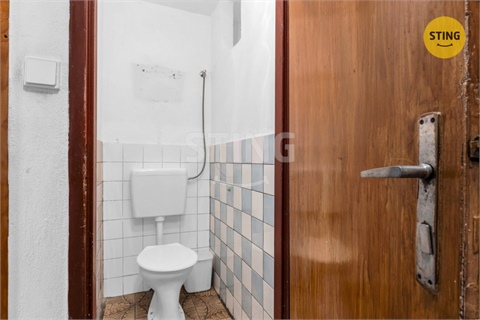 Prodej rodinného domu, 253 m² - 12