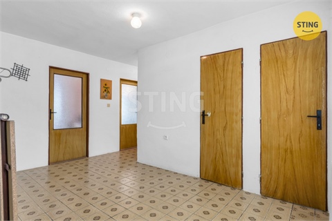Prodej rodinného domu, 253 m² - 14