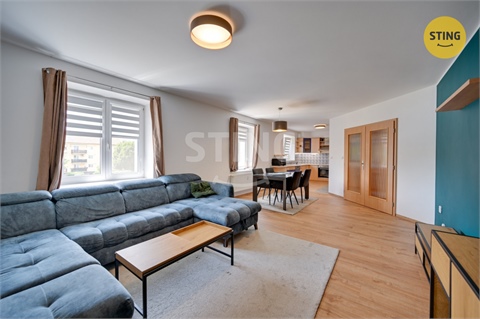 Prodej bytu 4kk, 100 m² 2