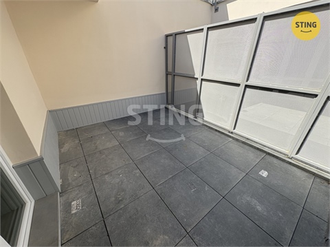 Pronájem bytu 2kk, 63 m² 10