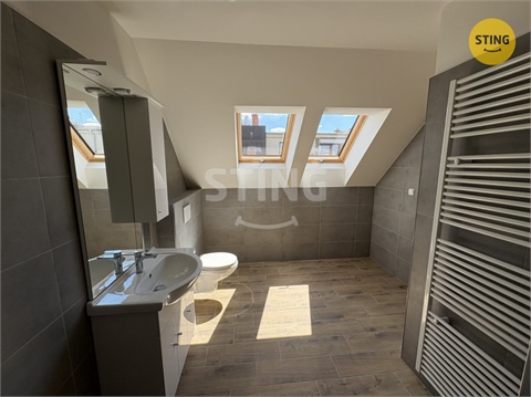 Pronájem bytu 2kk, 82 m² - 6