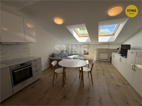 Pronájem bytu 2kk, 57 m² - 0