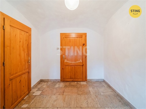 Prodej rodinného domu, 200 m² - 6