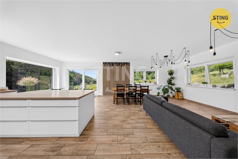 Prodej rodinného domu, 250 m² 4