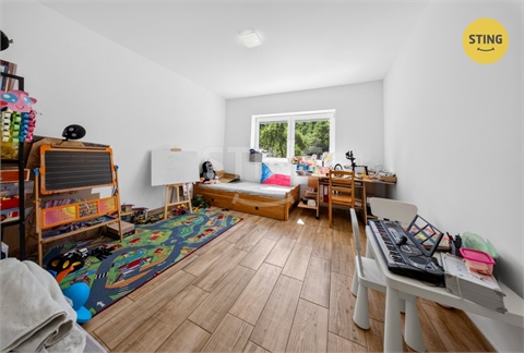 Prodej rodinného domu, 250 m² - 12