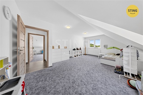 Prodej rodinného domu, 250 m² 6