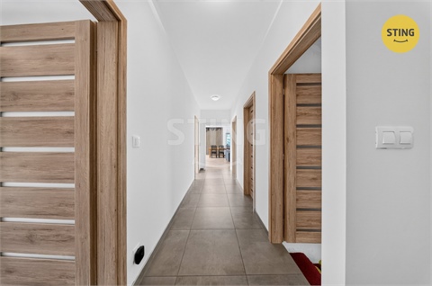 Prodej rodinného domu, 250 m² 16
