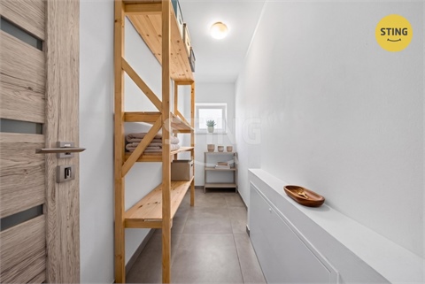 Prodej rodinného domu, 250 m² - 14