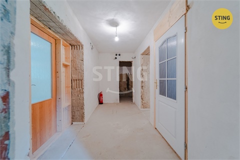Prodej rodinného domu, 280 m² 10