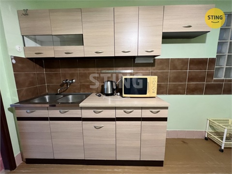 Pronájem bytu 2+1, 80 m² - 0