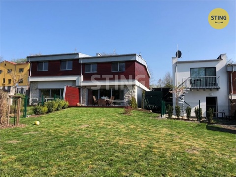 Pronájem rodinného domu, 68 m² 0