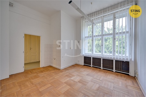 Pronájem kanceláře, 315 m² - 14