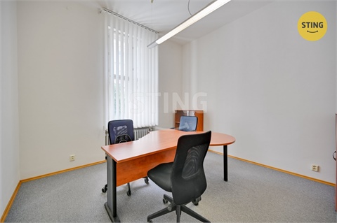 Pronájem kanceláře, 315 m² 8