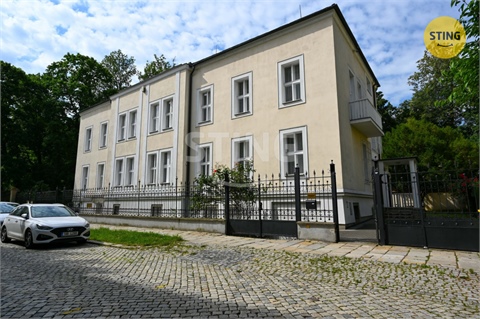 Pronájem kanceláře, 315 m² - 0