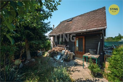 Prodej stavebního pozemku, 1 240 m² 10