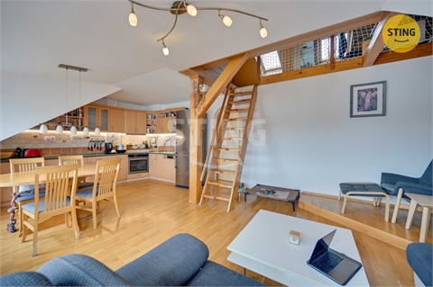 Prodej rodinného domu, 340 m² 18