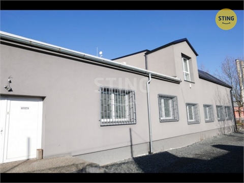 Pronájem skladu / haly, 680 m² 0
