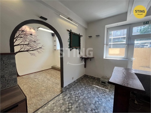 Prodej obchodních prostor, 44 m² 8