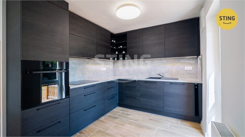Prodej rodinného domu, 167 m² - 2