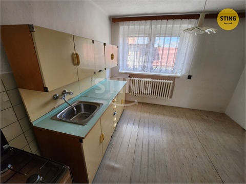 Prodej rodinného domu, 240 m² - 6