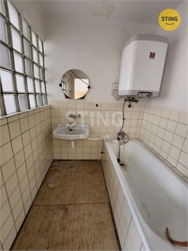 Prodej rodinného domu, 240 m² 8