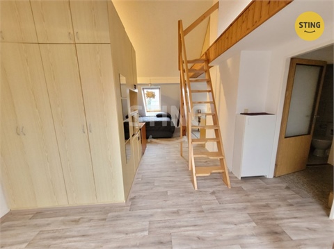 Pronájem bytu 1kk, 52 m² 6