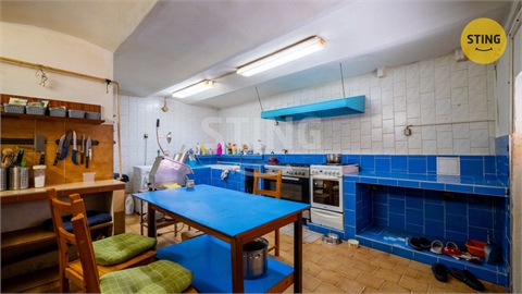 Prodej rodinného domu, 220 m² - 28