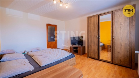 Prodej rodinného domu, 220 m² - 20