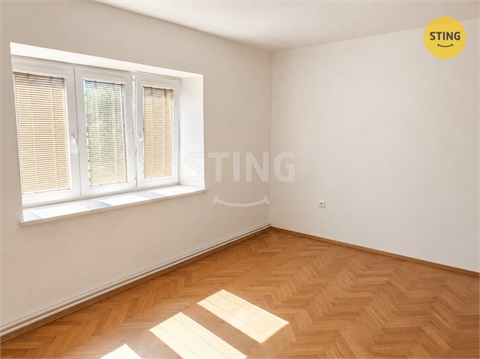 Prodej rodinného domu, 90 m² 2