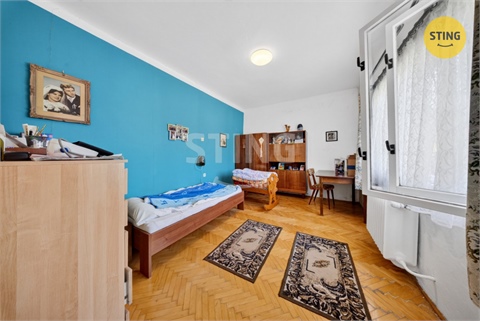 Prodej rodinného domu, 220 m² - 8