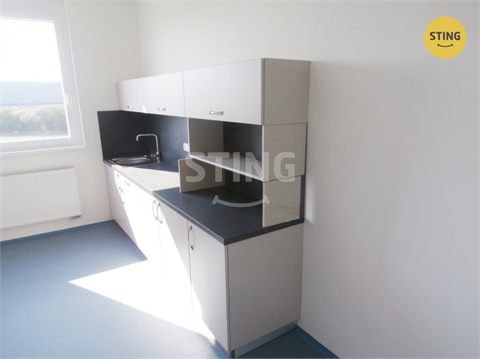 Pronájem kanceláře, 504 m² - 2