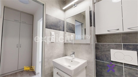 Pronájem bytu 2+1, 57 m² - 2