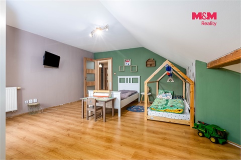 Prodej rodinného domu, 187 m² - 16