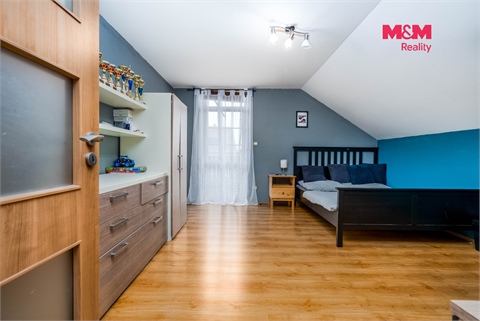 Prodej rodinného domu, 187 m² 14