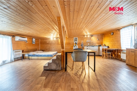 Prodej rodinného domu, 187 m² - 24