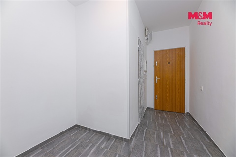Prodej bytu 3+1, 66 m² - 2