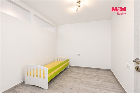 Prodej bytu 3+1, 66 m² 8