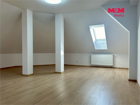 Pronájem bytu 3kk, 100 m² - 8