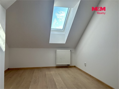Pronájem bytu 3kk, 100 m² 4