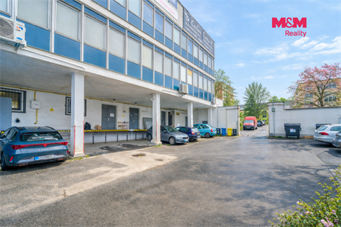 Pronájem obchodních prostor, 458 m² 8